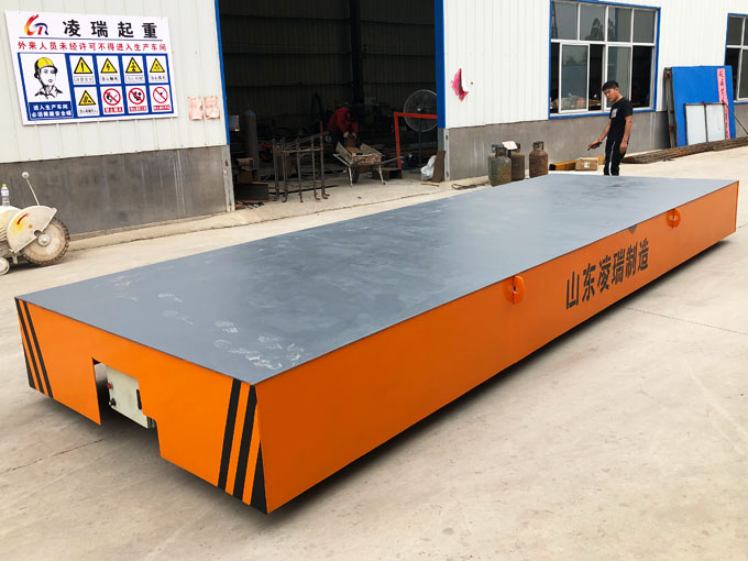 無(wú)軌式電動(dòng)平車